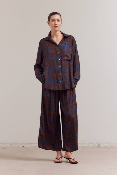 Coco Noir Button Up