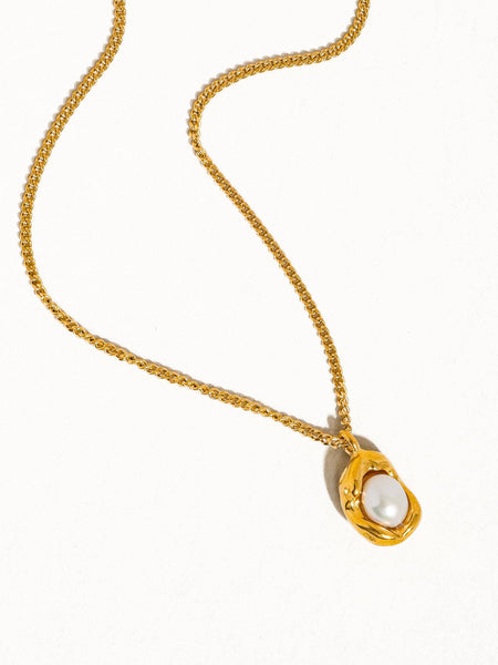 Zakai Non-Tarnish Natural Pearl Round Necklace: Yellow Gold