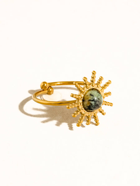 Ainsley 18K Gold Non-Tarnish Sunburst Adjustable Ring: Green