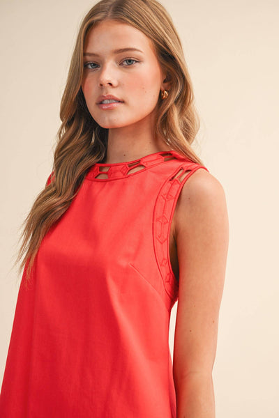 EMBROIDERED SHIFT DRESS WITH CUT-OUT