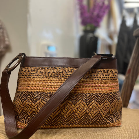 Fossil Purse  “gently loved”