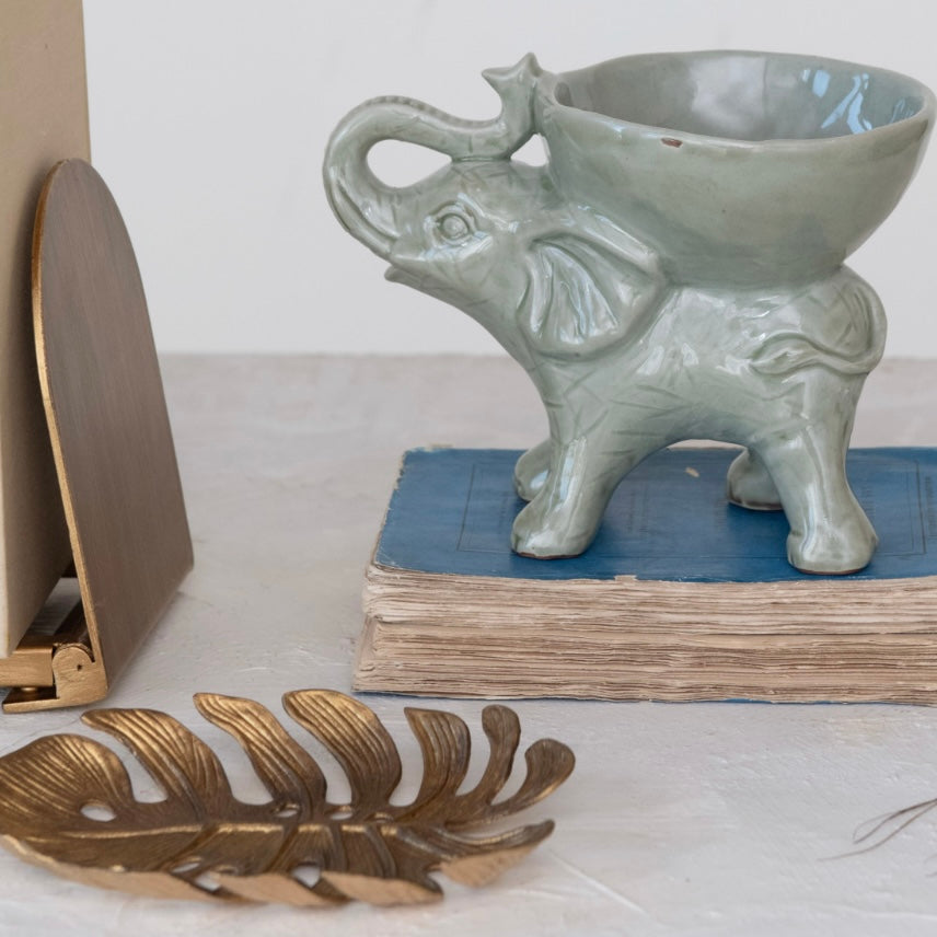 Stoneware Elephant Bowl