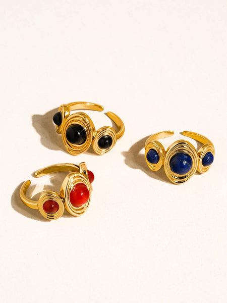 Veona 18K Gold Vintage Tri Stone Ring: Black