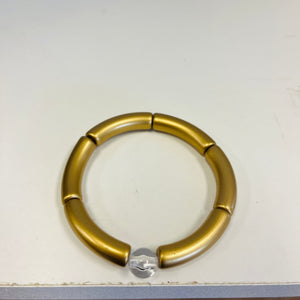 Brushed gold bracelet